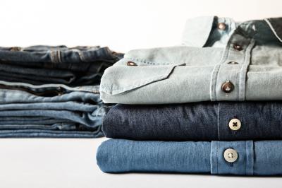 Il fascino del Denim, la camicia che dà quel tocco in più